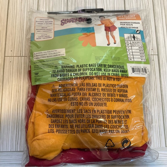 Scooby-Doo Velma Costume  fits up to Size 8 - Picture 6 of 6